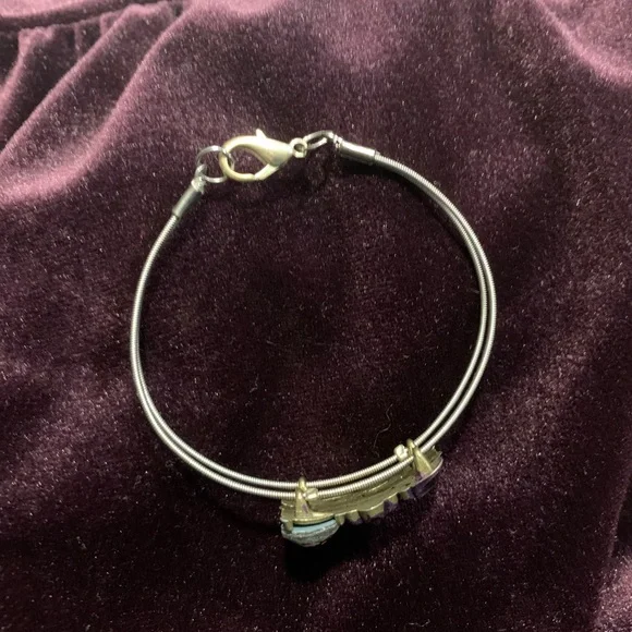 Handcrafted Bracelet - Picture 2 of 4